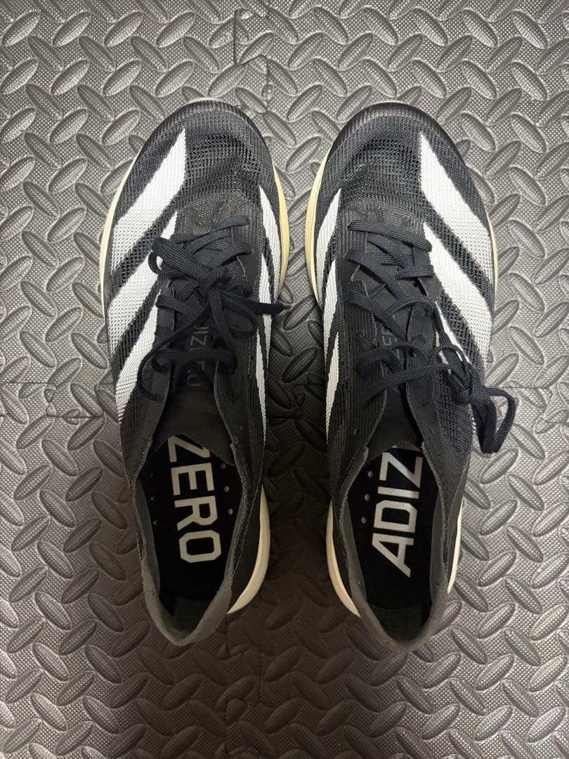 アディゼロ タクミセン 10 / Adizero Takumi Sen 10
