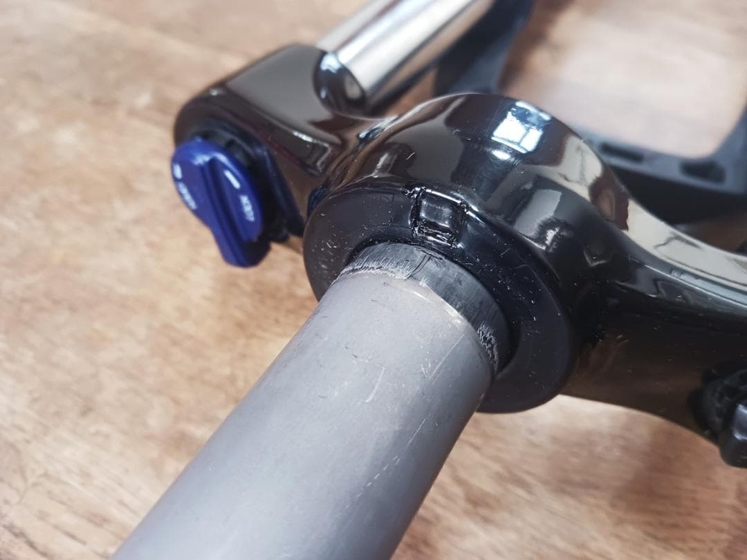 【新品】希少 26インチ MTB サスペンション SUNTOUR サンツアー