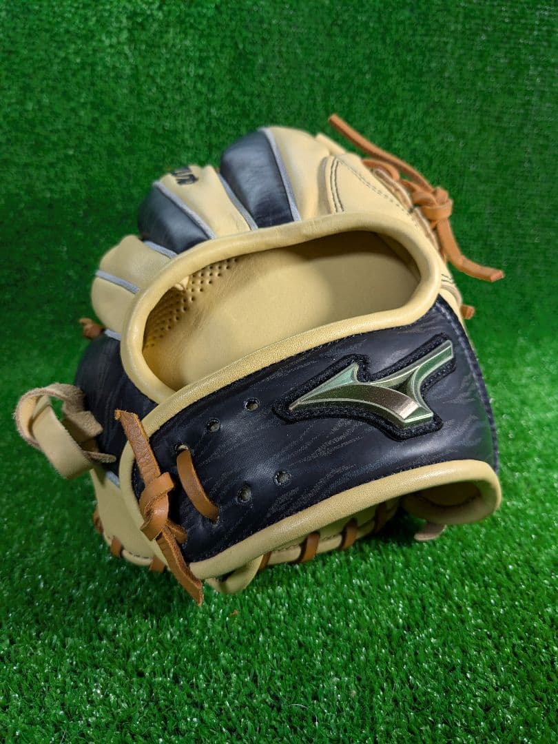 ミズノ　グローバルエリート　軟式　内野手用　1AJGR30713