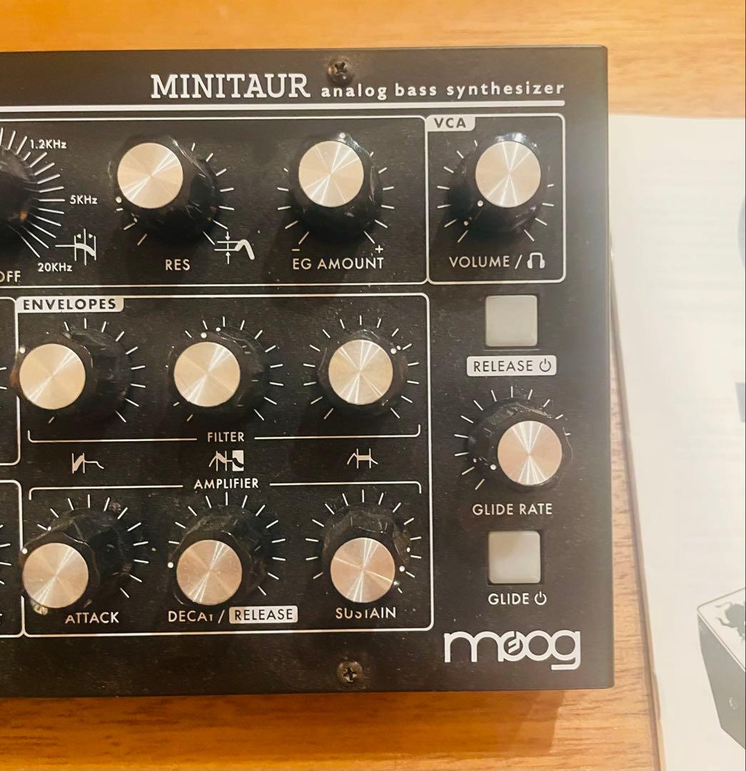 moog Minitaur アナログベースシンセ