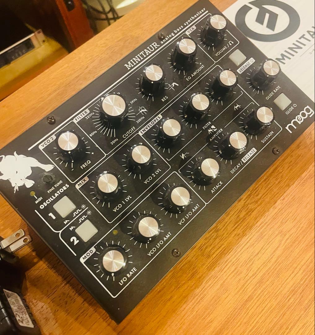 moog Minitaur アナログベースシンセ