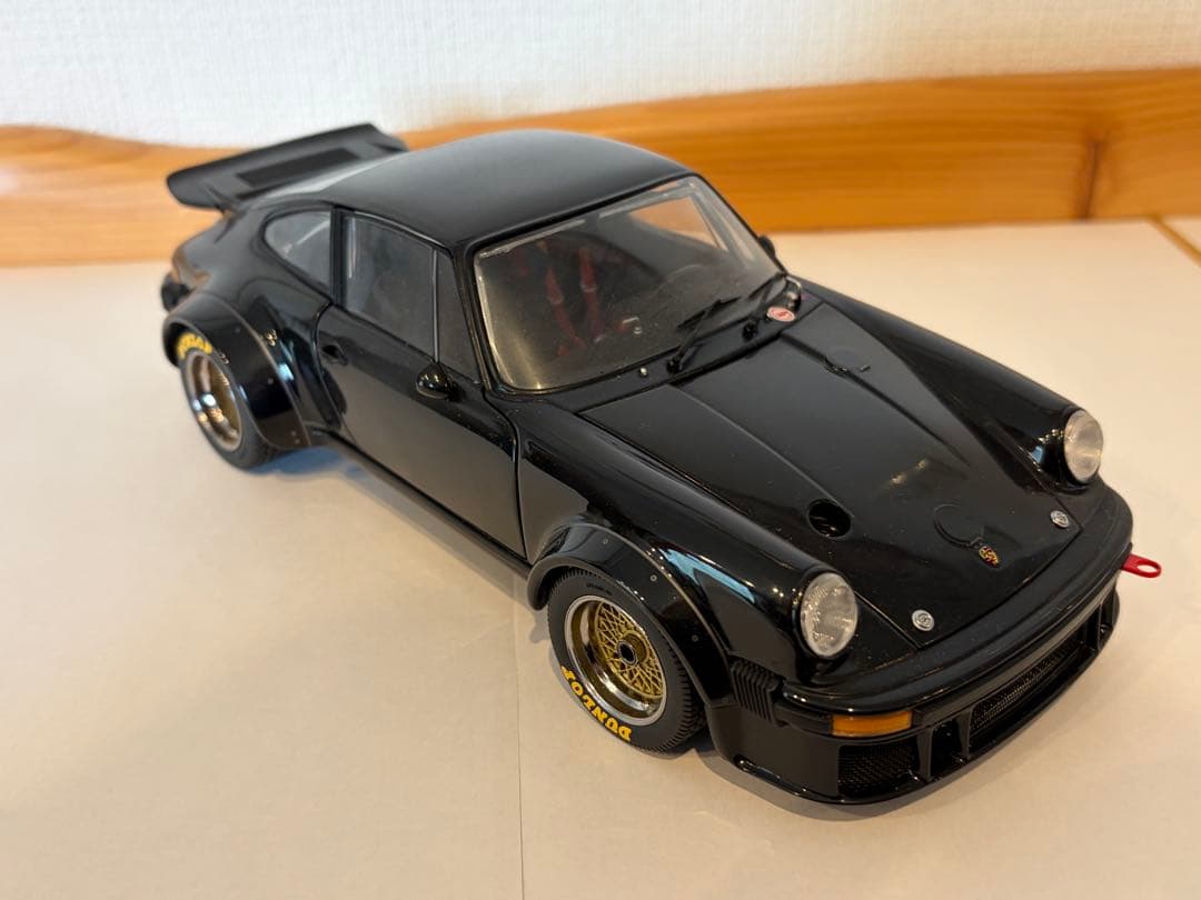 ポルシェ934ターボ ブラック1/18