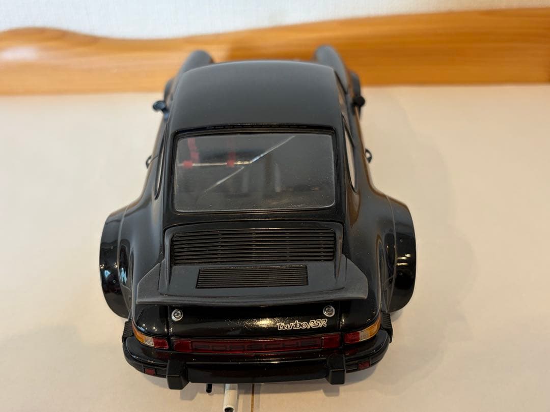 ポルシェ934ターボ ブラック1/18