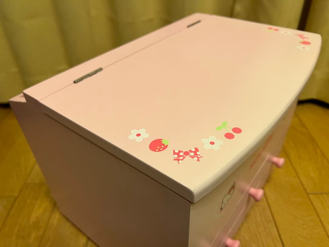 ハローキティー　チェスト