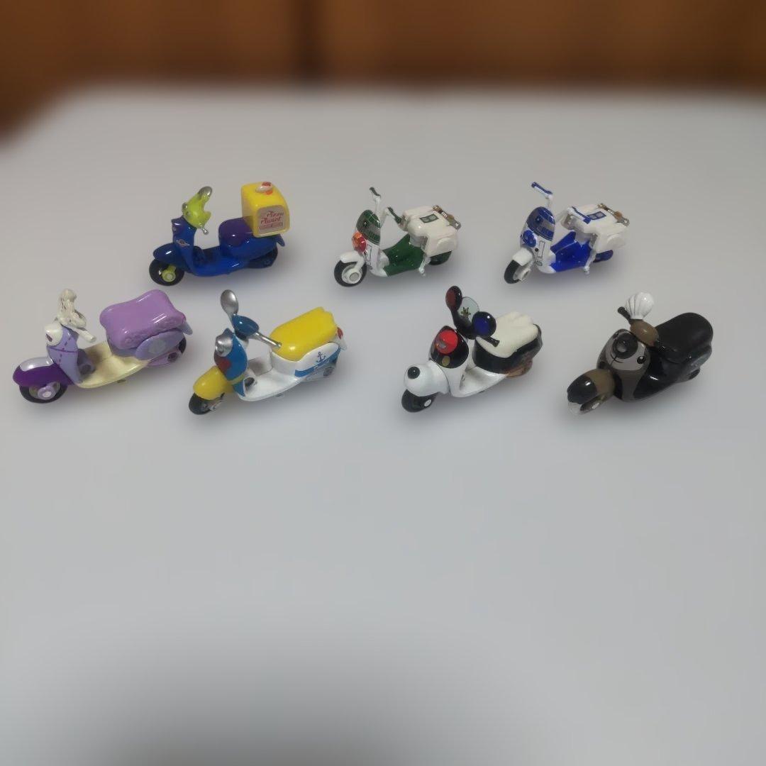 トミカ ディズニーモータース チムチムなど 23台