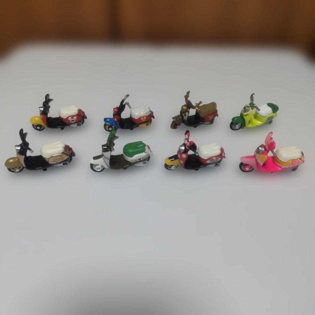 トミカ ディズニーモータース チムチムなど 23台