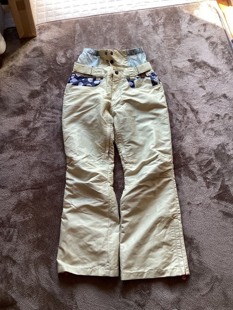 SECRETGARDENレディースＳスノボウェアスキーウェア ゴーグル手袋セット