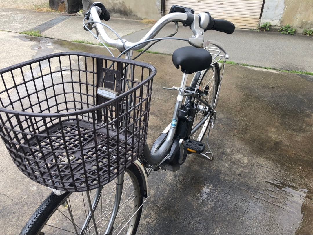 ブリヂストン新機種電動アシスト自転車アシスタ26インチグレーアルミボディー