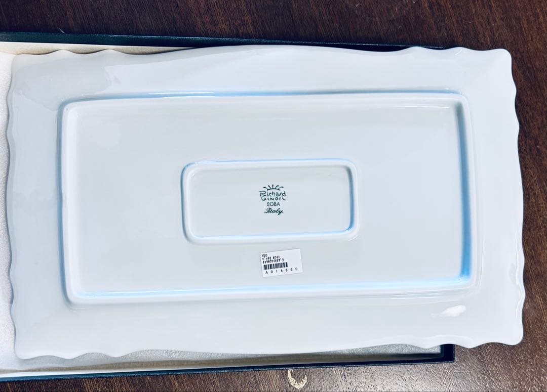 新品　Richard Ginori ホワイト長方形20×33cm 大皿