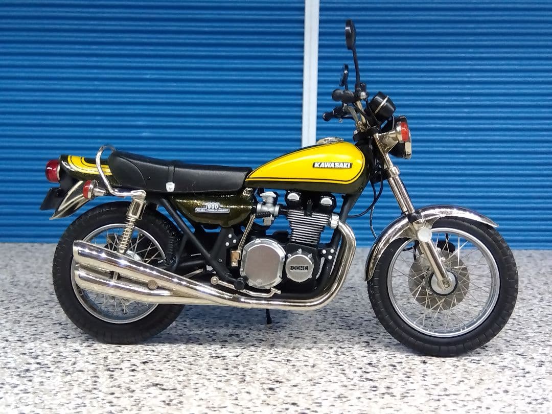 1/18 ミニカー マルサン鉄馬プロジェクト カワサキ Z900 Z1