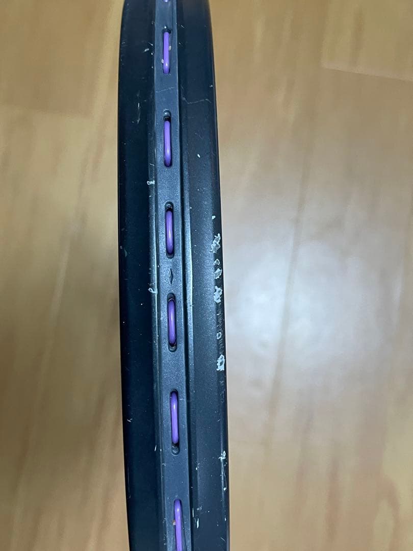 ソフトテニスラケット　ボルトレイジ8v