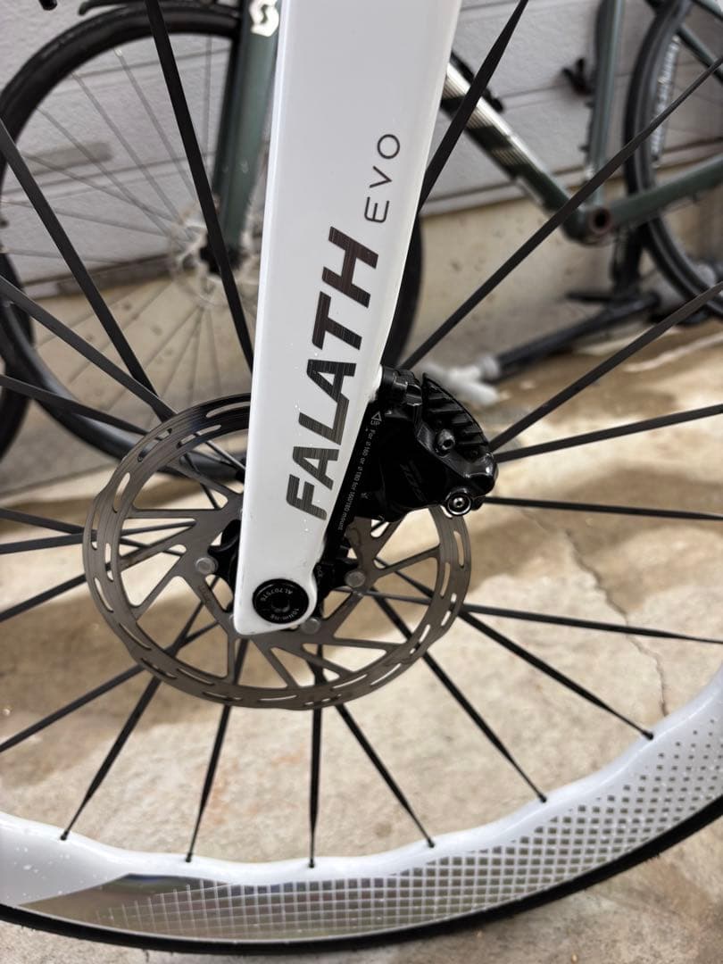 自転車本体 ELVES Falath EVO / R7100