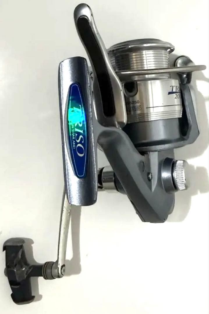 ダイワ トライソ 2000LB レバーブレーキリール DAIWA TRISO