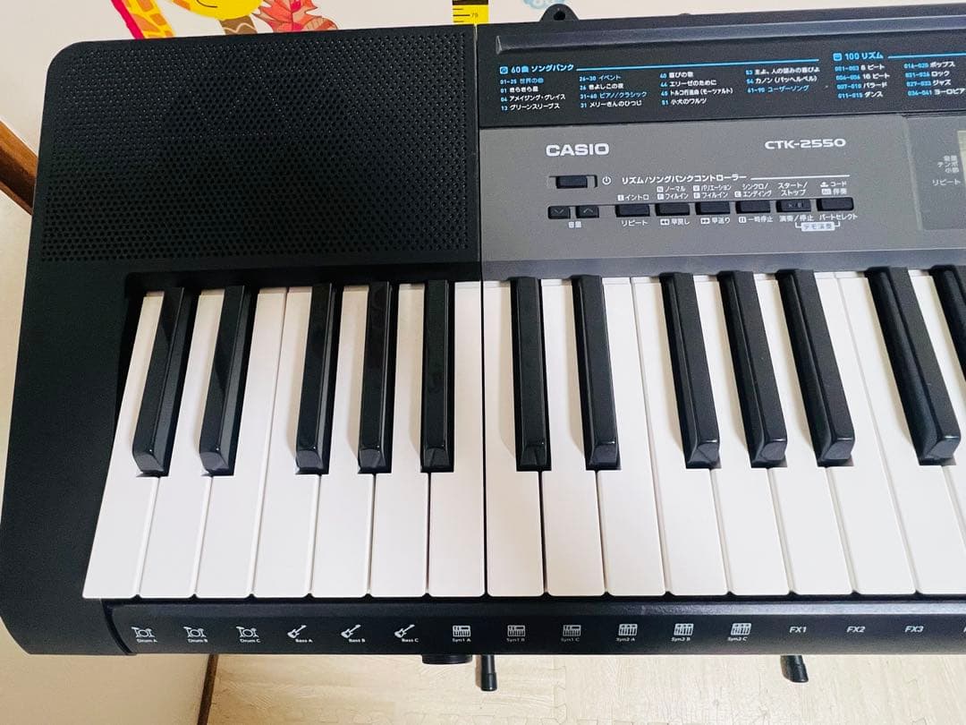 CASIO 電子ピアノ CTK-2550 61鍵盤 キーボード　足つき