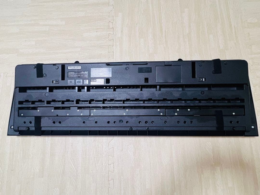 CASIO 電子ピアノ CTK-2550 61鍵盤 キーボード　足つき