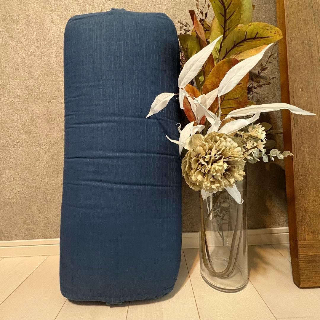 【送料込】ヨガワークス ボルスター ダークブルー Yogaworks