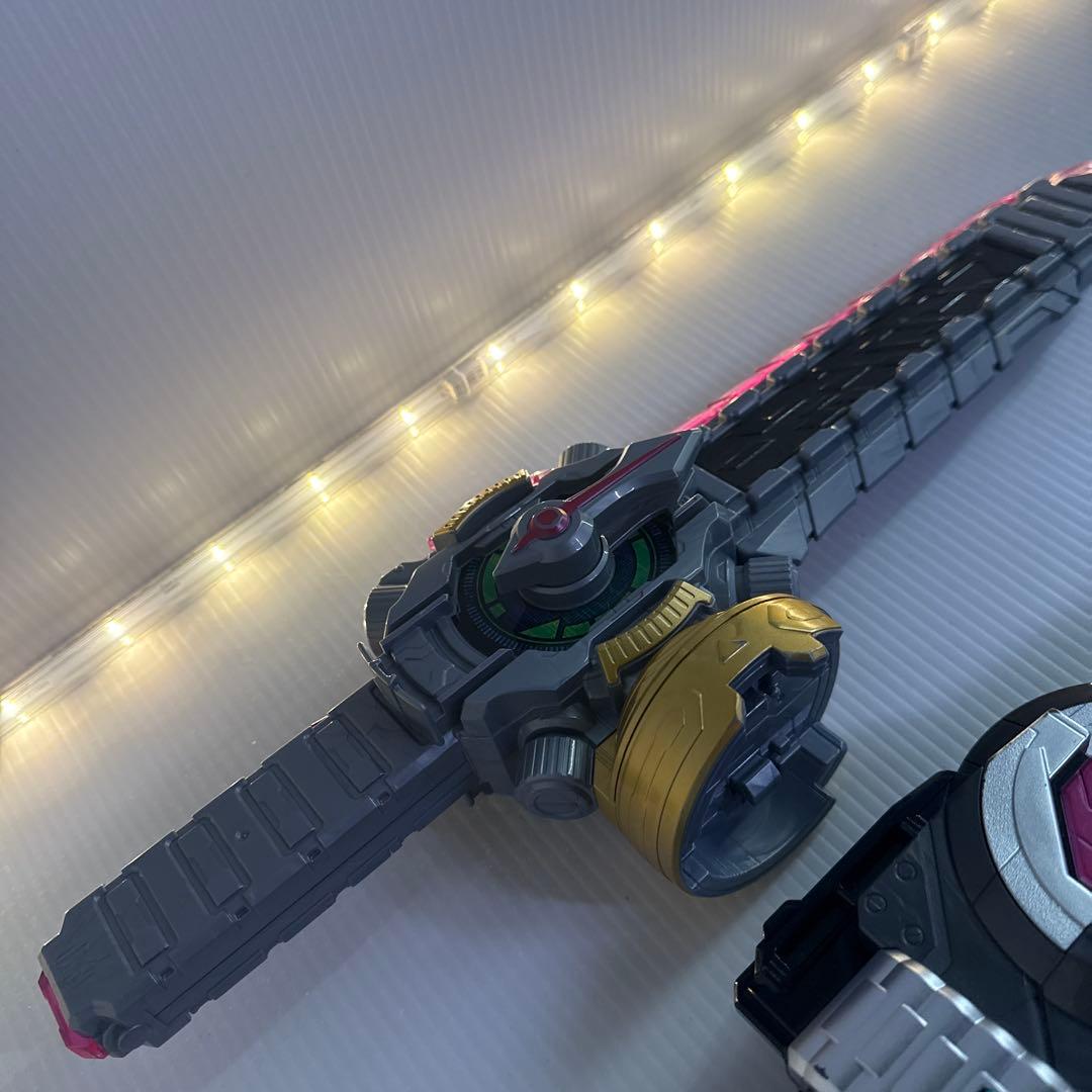 仮面ライダージオウ　DXジクウドライバー　& ライドウォッチ　セット♫