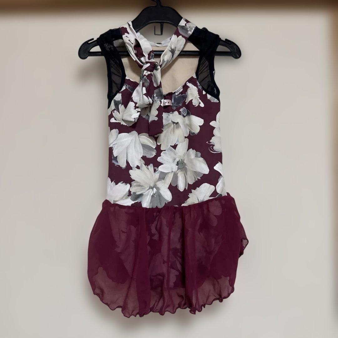 stina 花柄レオタード ボルドー　サイズ kids S