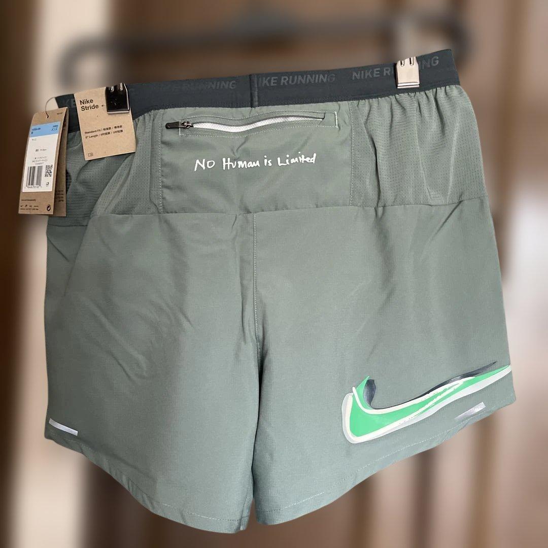 新品タグ付き　Nike EK ランニングショーツ モスグリーン　Mサイズ
