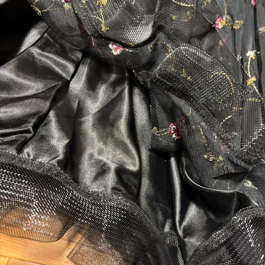 立体ソフトワイヤー社交ダンススカート⭐︎黒&花柄