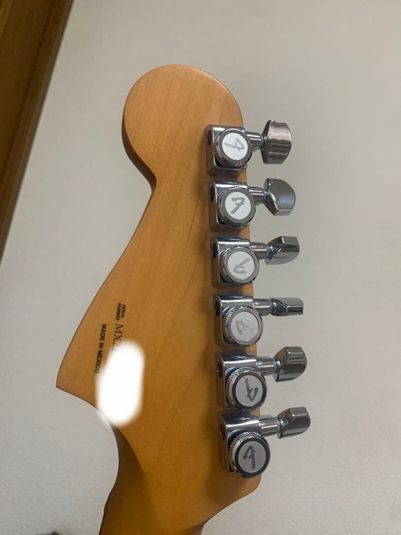 ギター Fender Player Plus meteora