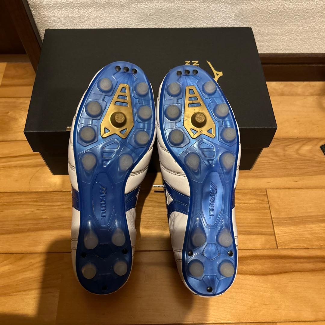 モレリア 2 JAPAN スーパーホワイトパール×レーザーブルー