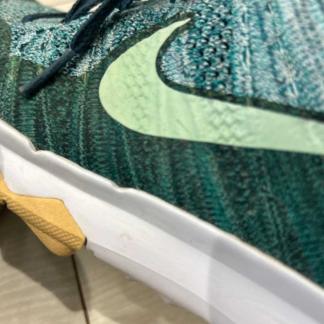 ナイキ NIKE ゴルフシューズ フライニット チャッカ 819009-300