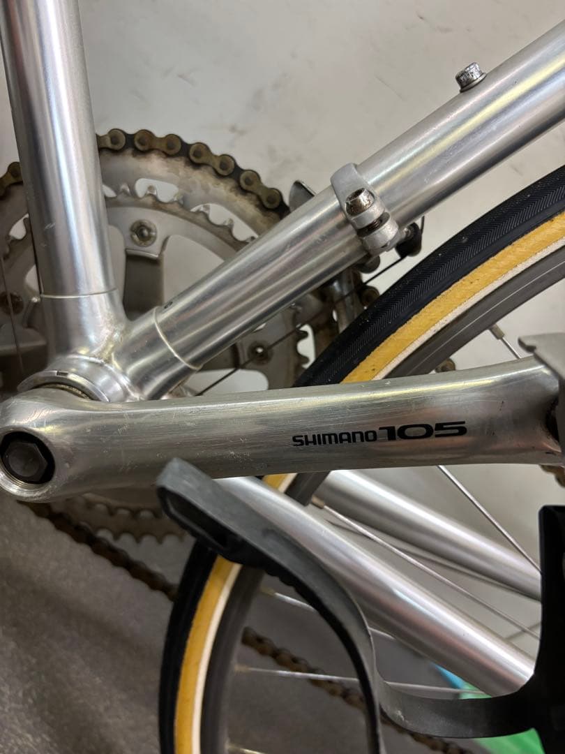 80s 日本製アルミロードバイク シマノクランク搭載