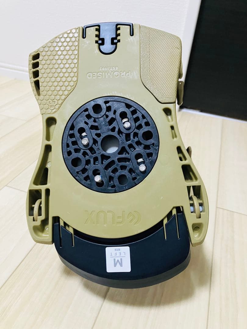 【極美品】FLUX SR 24-25 Mサイズ