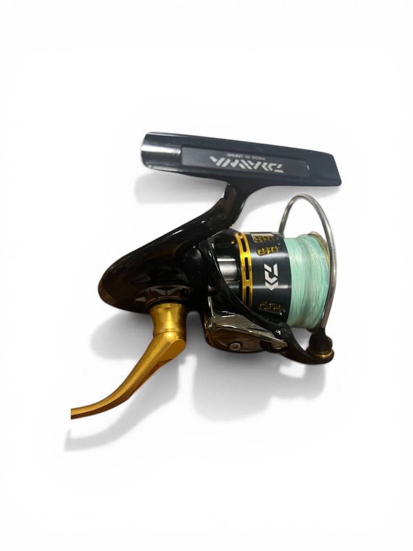Daiwa スピニングリール ブラック/ゴールド