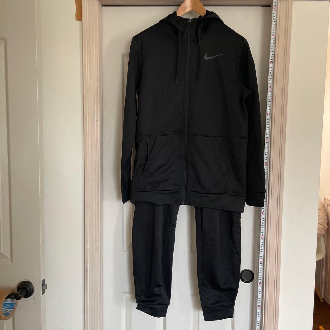 NIKE ジャージ　上下セット　裏起毛　上はL、下はXL