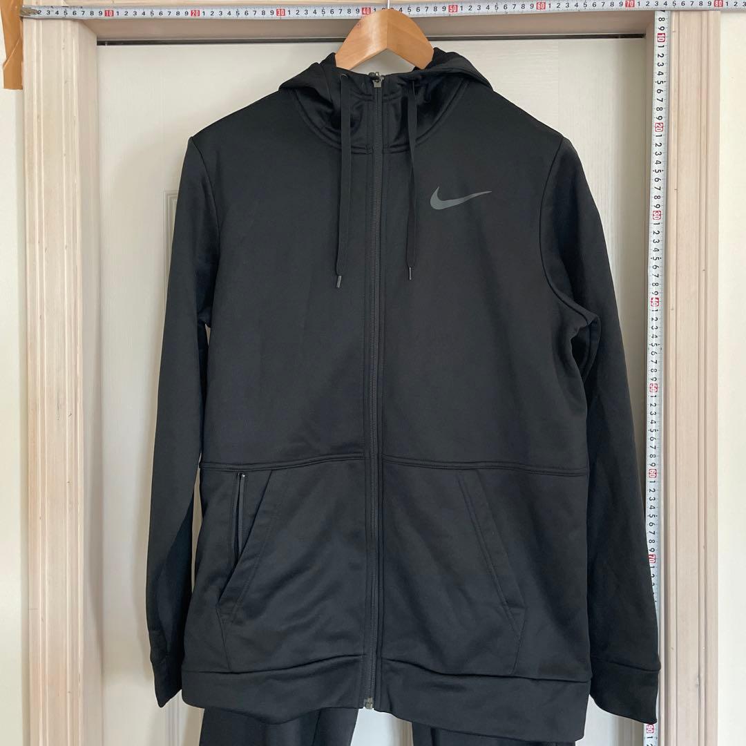 NIKE ジャージ　上下セット　裏起毛　上はL、下はXL