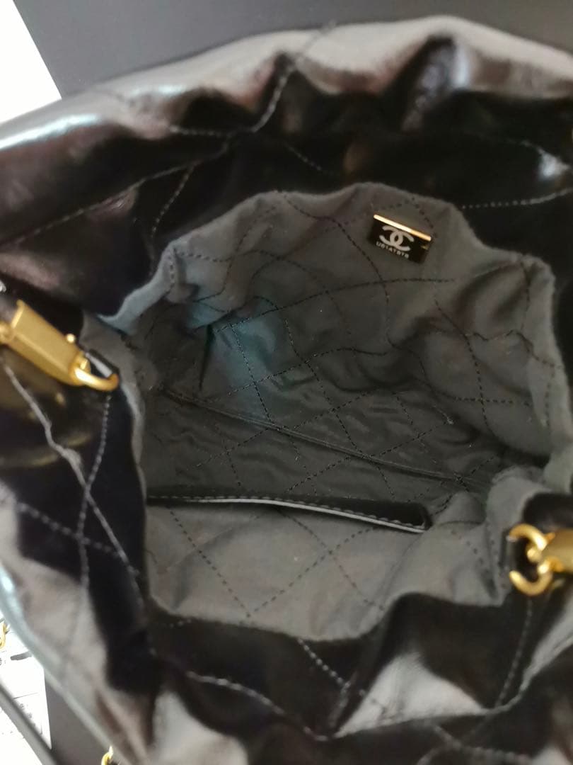シャネル CHANEL 22ミニ チェーンショルダーバッグ