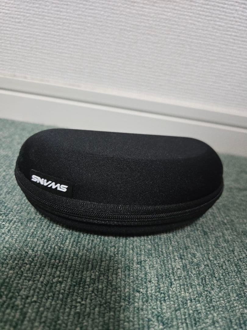 スポーツサングラス
