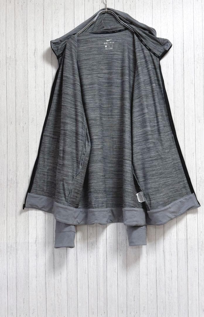 NIKE　ナイキ　パーカー ジップアップ　グレー　ビッグシルエット　XL