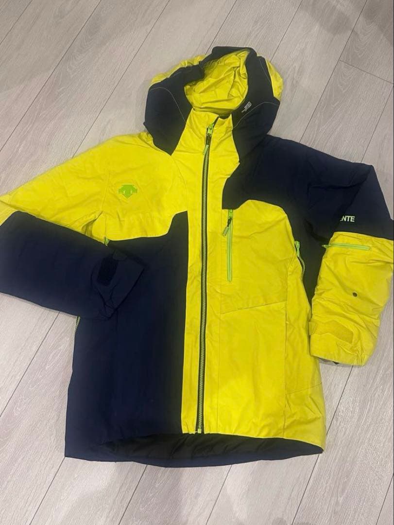最終値下)DESCENTE S.I.O 上下セット(サイズL)