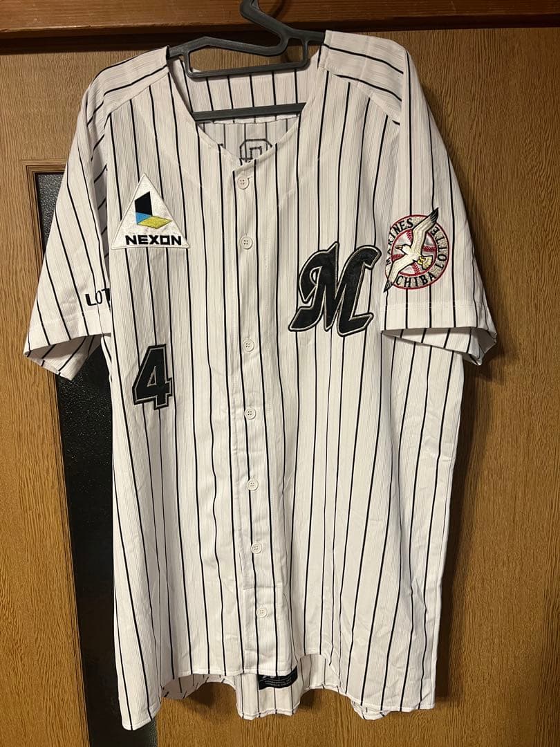 千葉ロッテ　荻野貴司　ユニフォーム 旧背番号4番