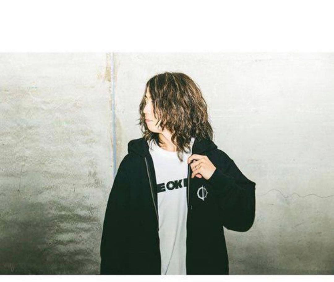 TOMOYA STUDIO 1st Anniversary パーカー Lサイズ