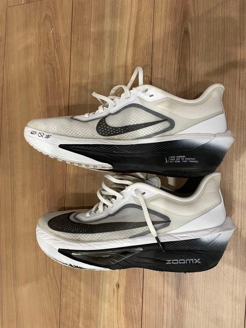 NIKE ナイキ　ズームフライ6 27.5センチ