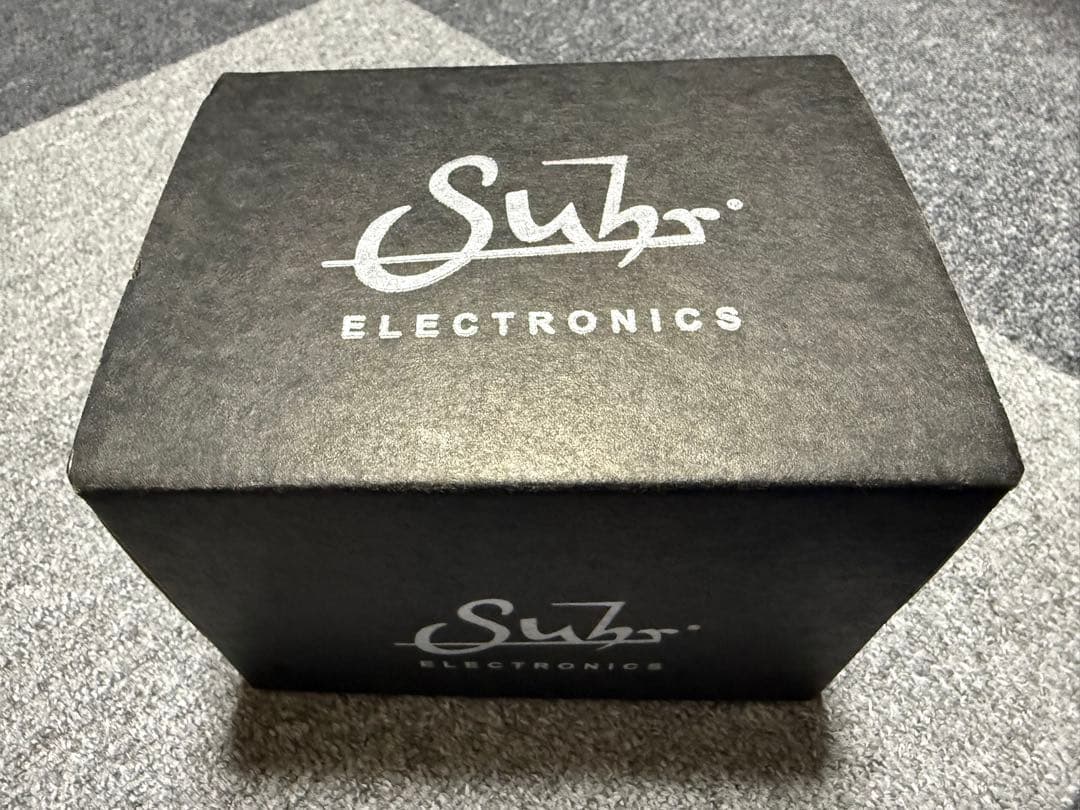suhr エクリプス