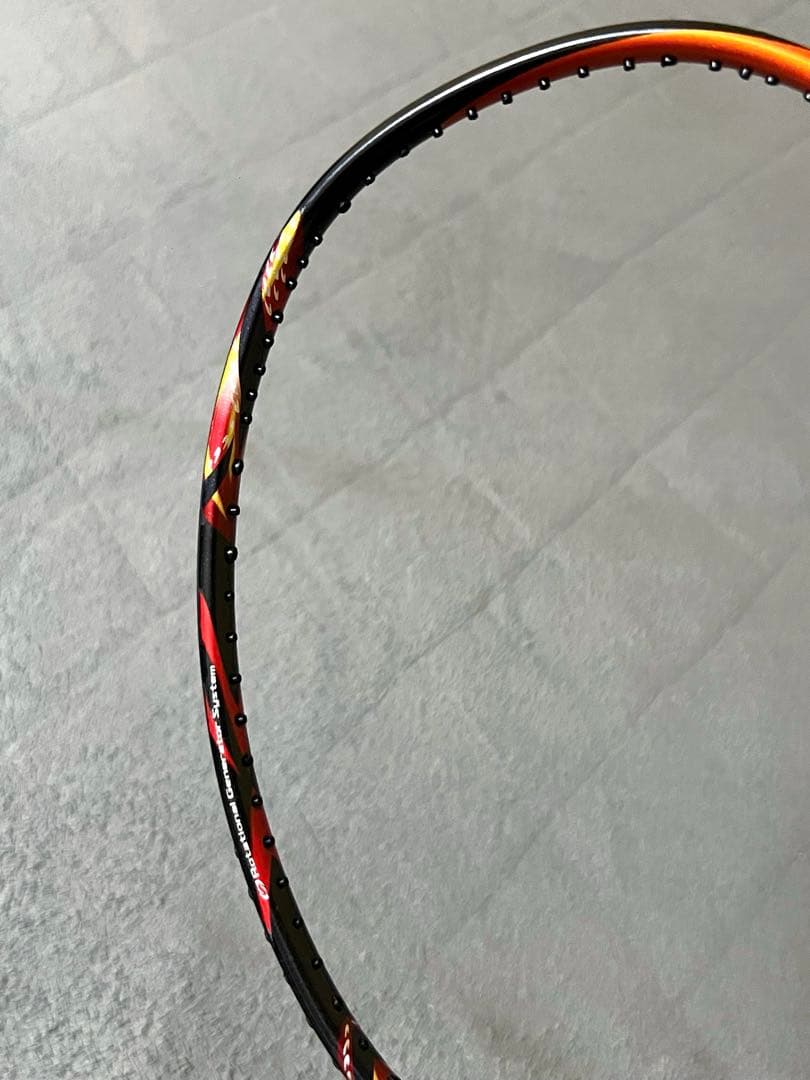 【美品】YONEXアストロクス99 3UG5 ASTROX99桃田モデル
