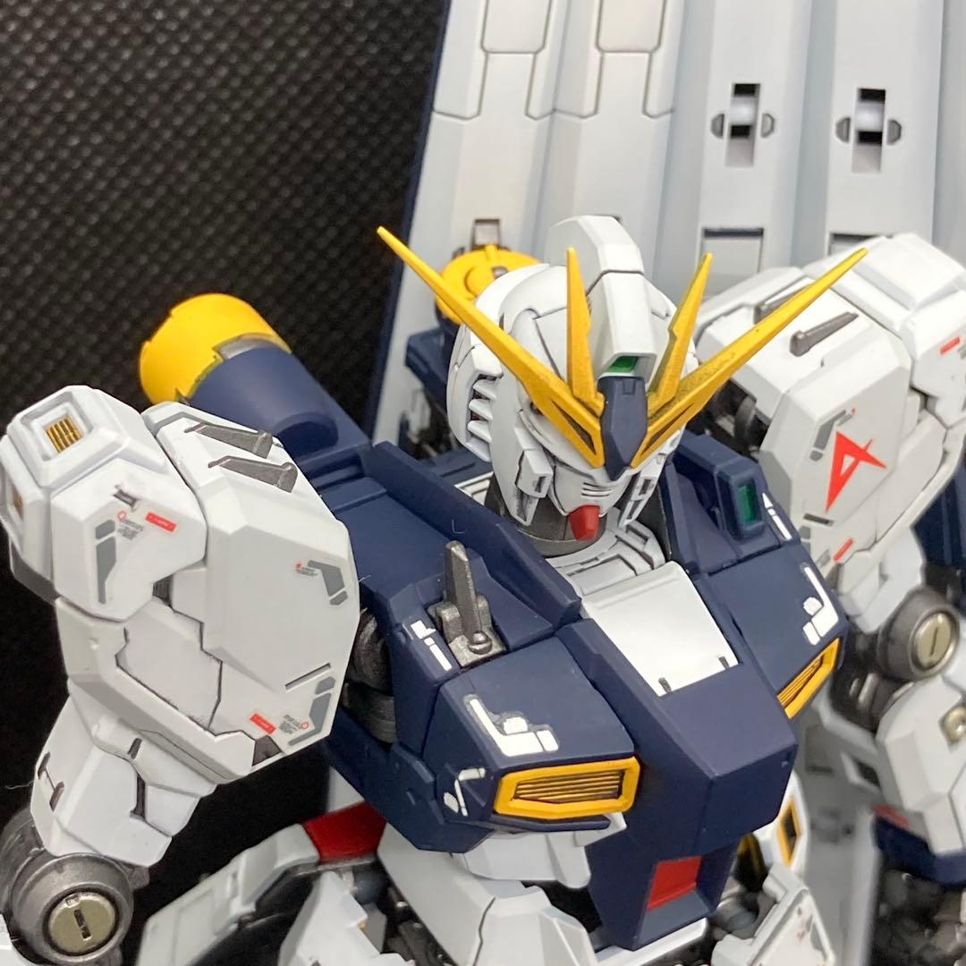 RG1/144 RX-93 νガンダムHWS&フィンファンネル全塗装完成品