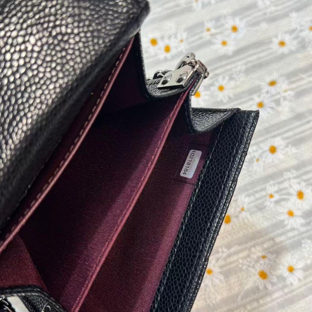 CHANELノベルティ スマホショルダー チェーンポーチ ラムスキン LJH