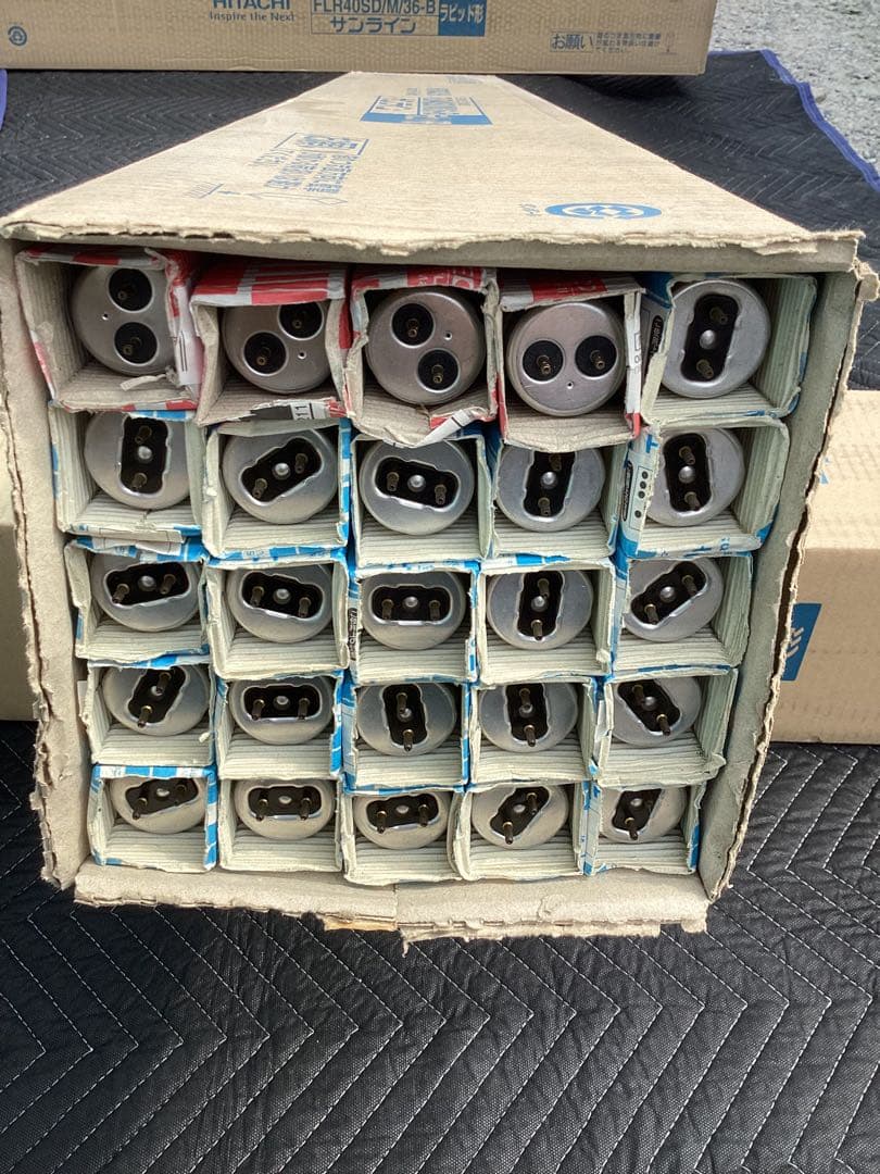 蛍光灯40w21本 昼光色 日立製 NEC 蛍光灯40w4本未使用 25本セット
