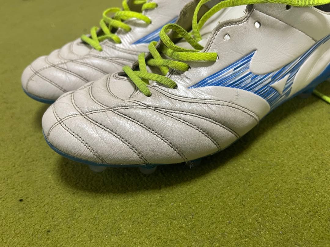 Mizuno サッカーシューズ