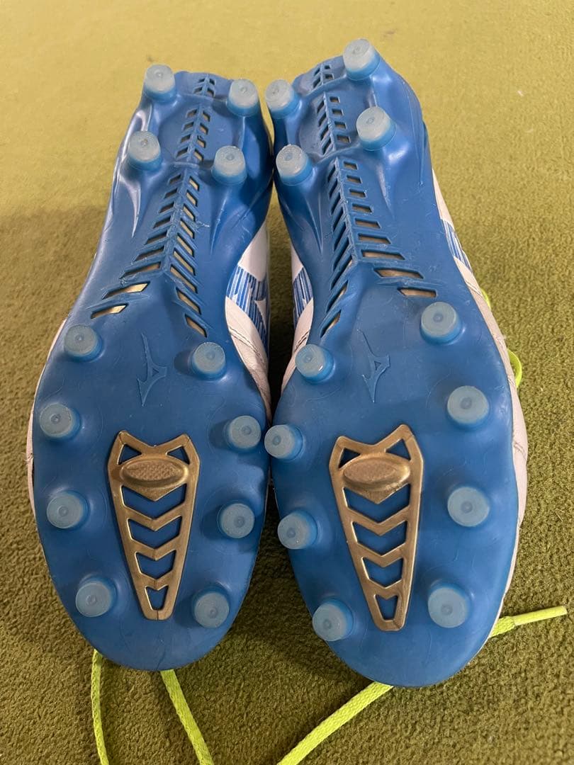 Mizuno サッカーシューズ