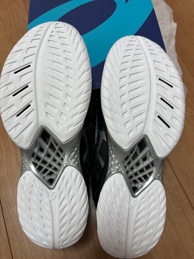 バレーボールシューズ アシックス V-SWIFT FF MT 2 サイズ25.5