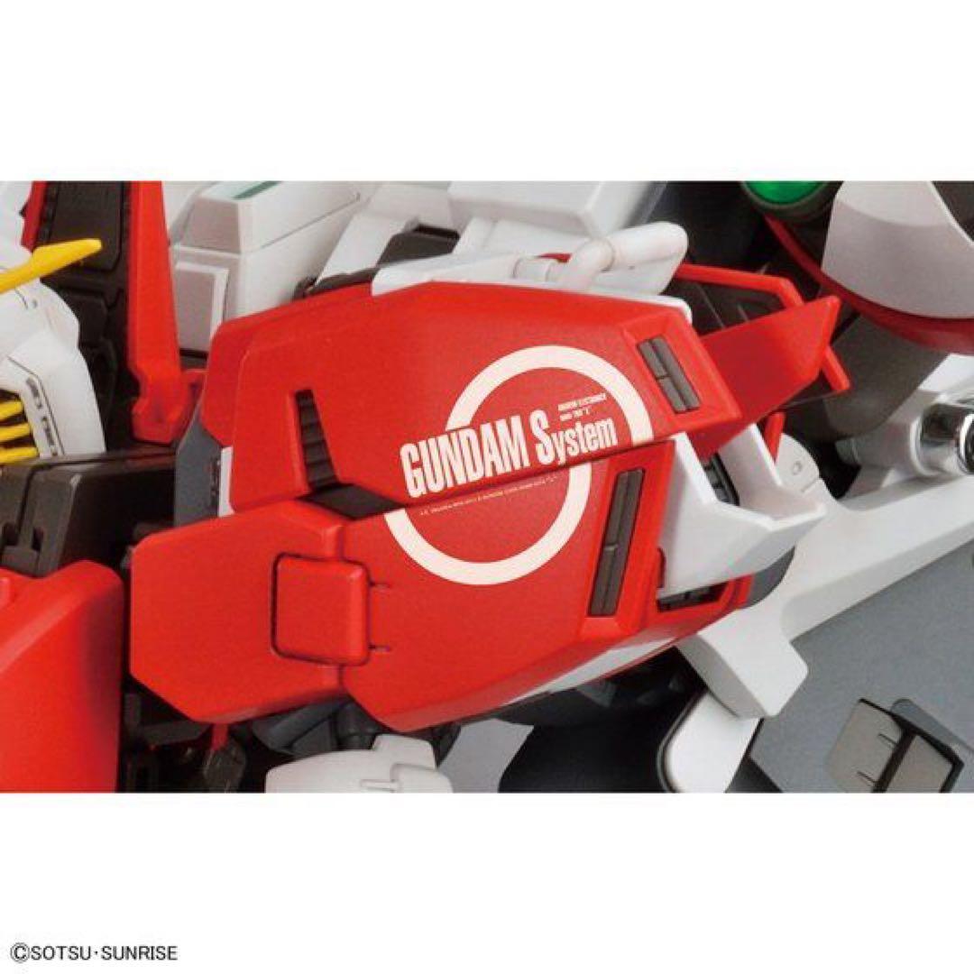 新品未開封 ＭＧ 1/100 ＰＬＡＮ３０３Ｅ ディープストライカー