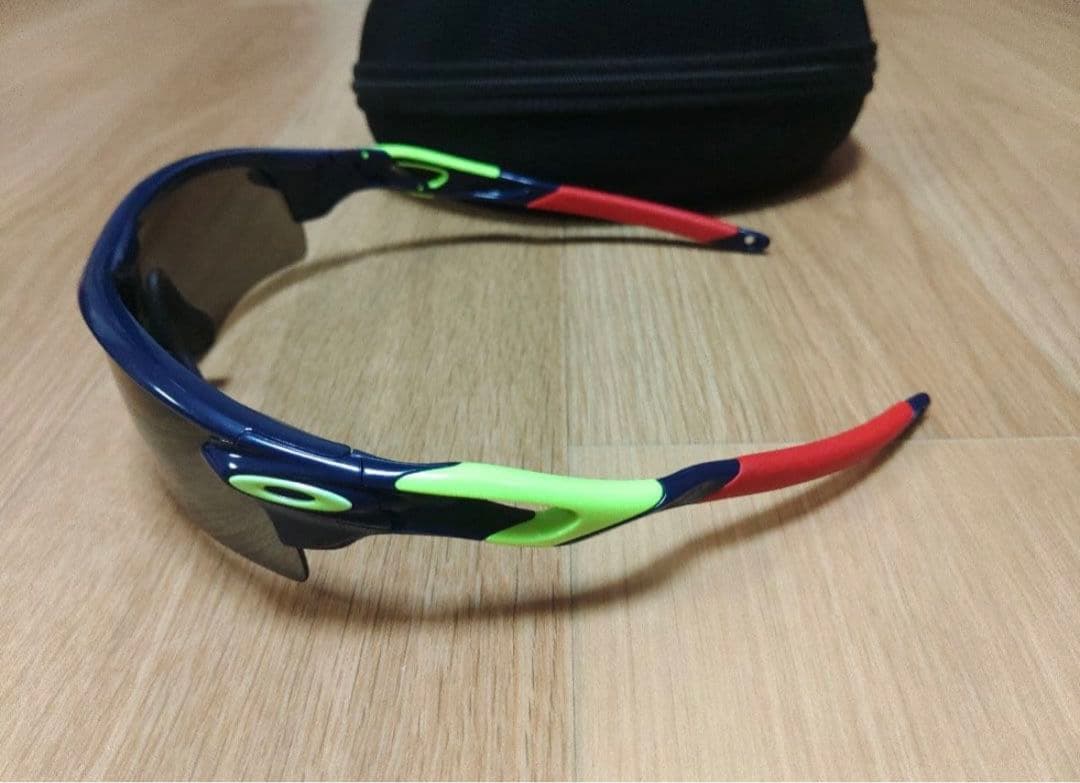 ヤクルトスワローズ　青木宣親　実使用サングラス