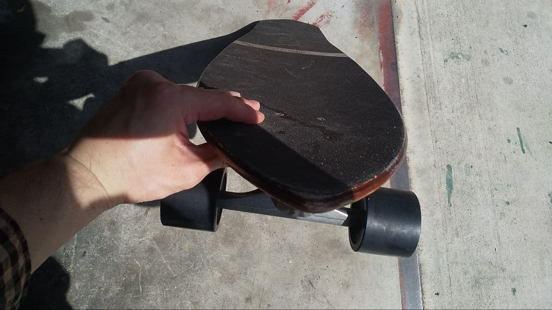 GRAVITY LOGAN EARTH SK8 スケートボード サーフスケート